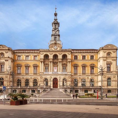 Vivienda Turistica De Prestancia Junto A La Ria De Nervion Bilbao Bilik gambar